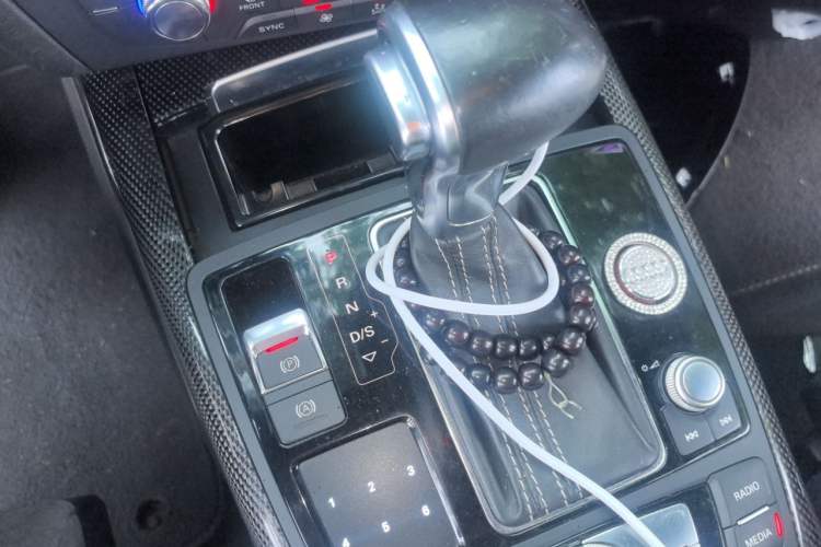 Used Audi S6 2013 S6 4.0TFSI Gear Lever