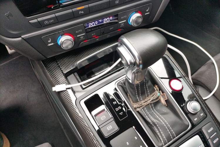 Used Audi S6 2013 S6 4.0TFSI Gear Lever