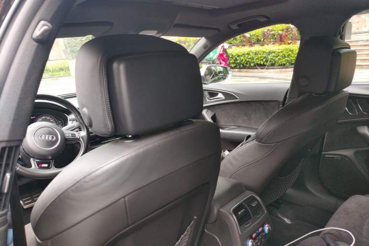 Used Audi S6 2013 S6 4.0TFSI Headliner