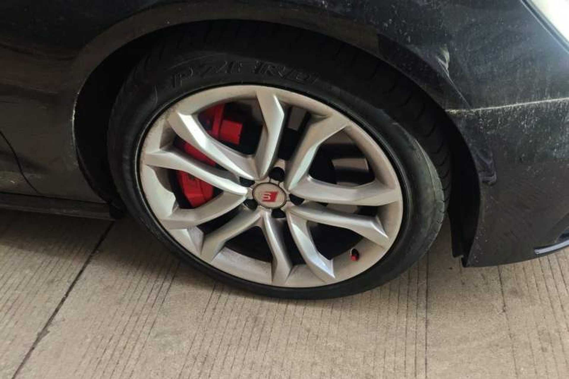 Used Audi S6 2013 S6 4.0TFSI Right Front Wheel Hub