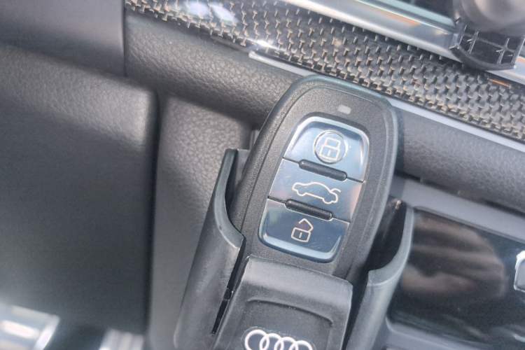 Used Audi S6 2013 S6 4.0TFSI Vehicle Key