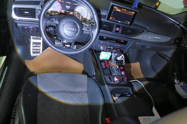 Used Audi S6 2013 S6 4.0TFSI Center Console