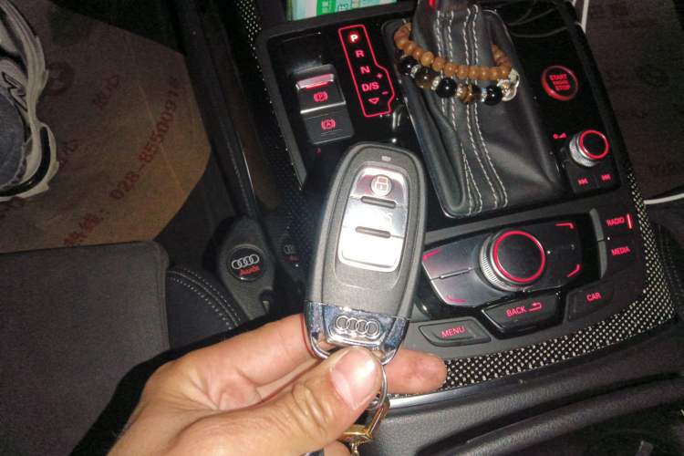 Used Audi S6 2013 S6 4.0TFSI Vehicle Key