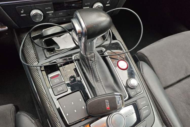 Used Audi S6 2013 S6 4.0TFSI Gear Lever