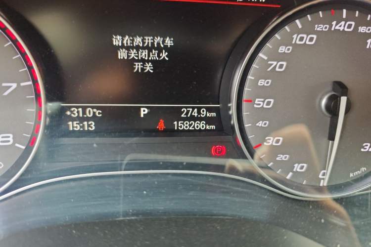 Used Audi S6 2013 S6 4.0TFSI Odometer Close Up