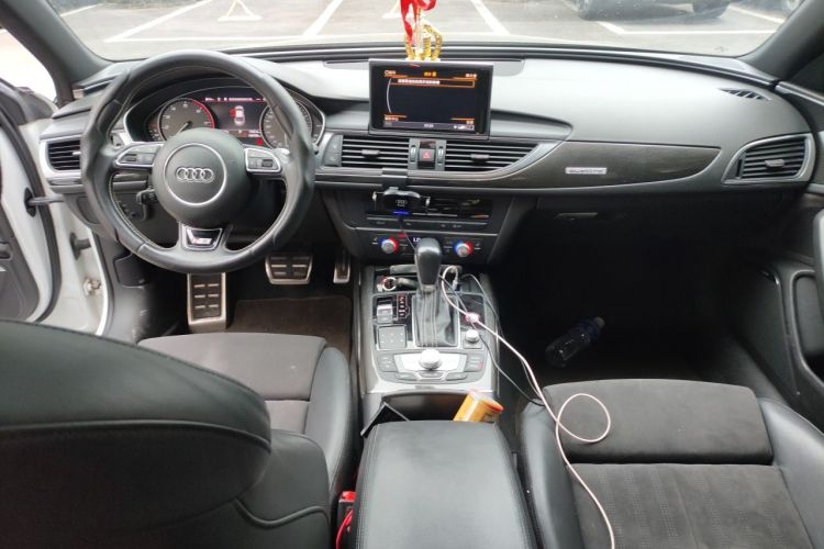 Used Audi S6 2016 S6 4.0TFSI Center Console