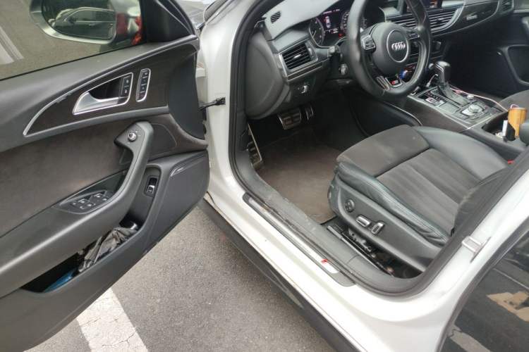Used Audi S6 2016 S6 4.0TFSI Driver Seat