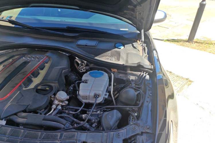Used Audi S6 2016 S6 4.0TFSI Engine Bay Left