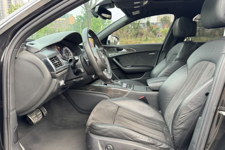 Used Audi S6 2016 S6 4.0TFSI Interior 4