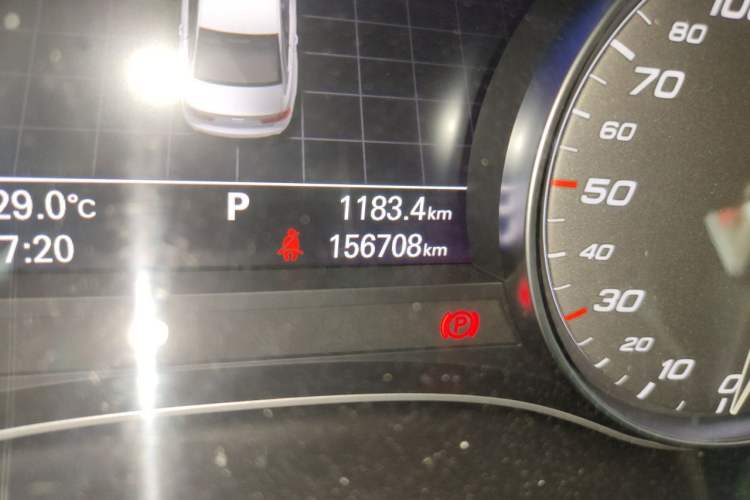 Used Audi S6 2016 S6 4.0TFSI Odometer Close Up