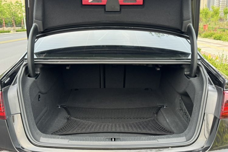 Used Audi S6 2016 S6 4.0TFSI Trunk