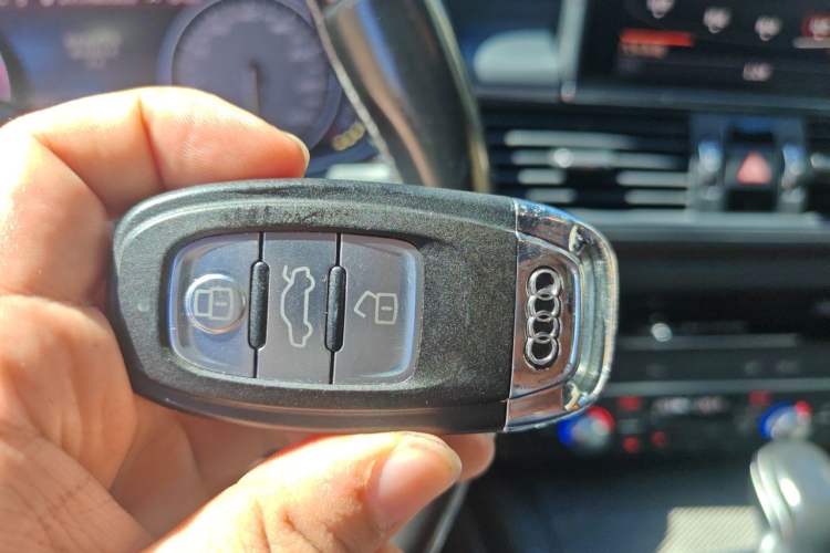 Used Audi S6 2016 S6 4.0TFSI Vehicle Key