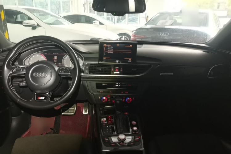 Used Audi S6 2016 S6 4.0TFSI Center Console