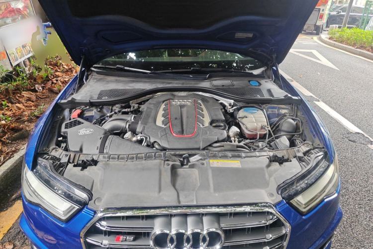 Used Audi S6 2016 S6 4.0TFSI Engine Bay