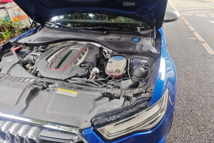 Used Audi S6 2016 S6 4.0TFSI Engine Bay Left
