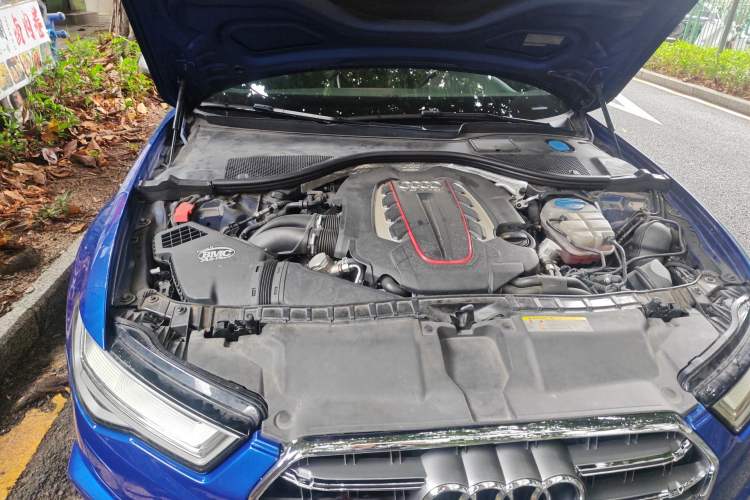 Used Audi S6 2016 S6 4.0TFSI Engine Bay Right