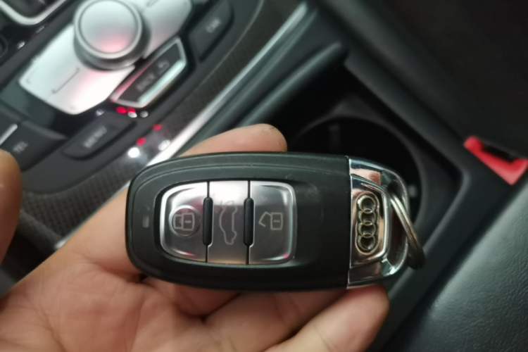 Used Audi S6 2016 S6 4.0TFSI Vehicle Key