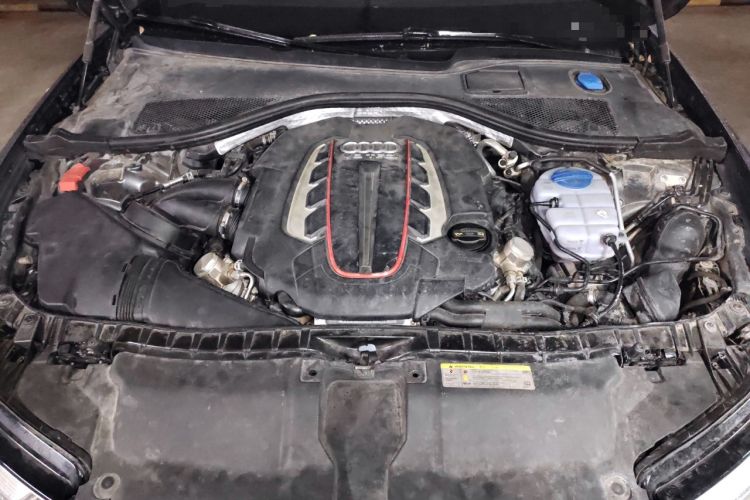 Used Audi S6 2016 S6 4.0TFSI Engine Bay