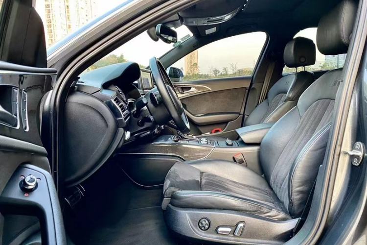 Used Audi S6 2016 S6 4.0TFSI Interior 2