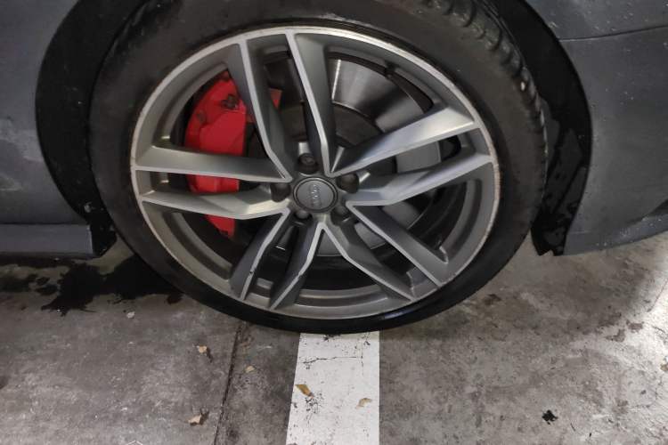 Used Audi S6 2016 S6 4.0TFSI Right Front Wheel Hub