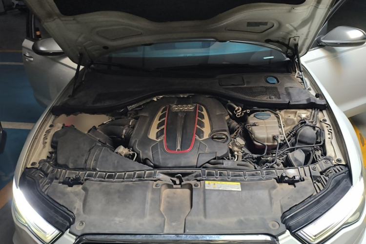 Used Audi S6 2016 S6 4.0TFSI Engine Bay