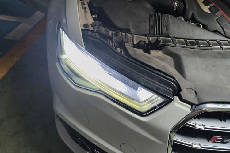 Used Audi S6 2016 S6 4.0TFSI Right Front Headlight