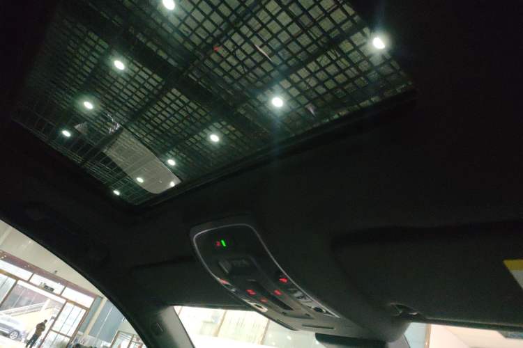 Used Audi S6 2017 S6 4.0TFSI Headliner