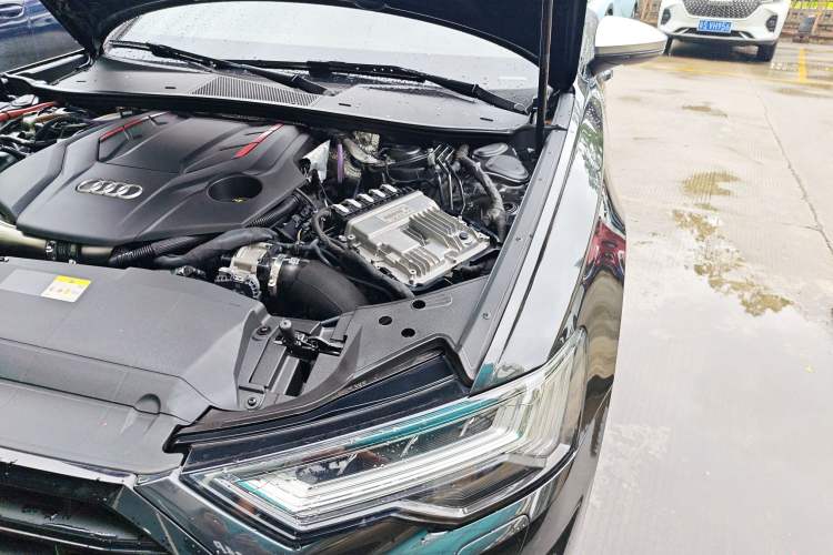 Used Audi S6 2020 S6 2.9T Engine Bay Left