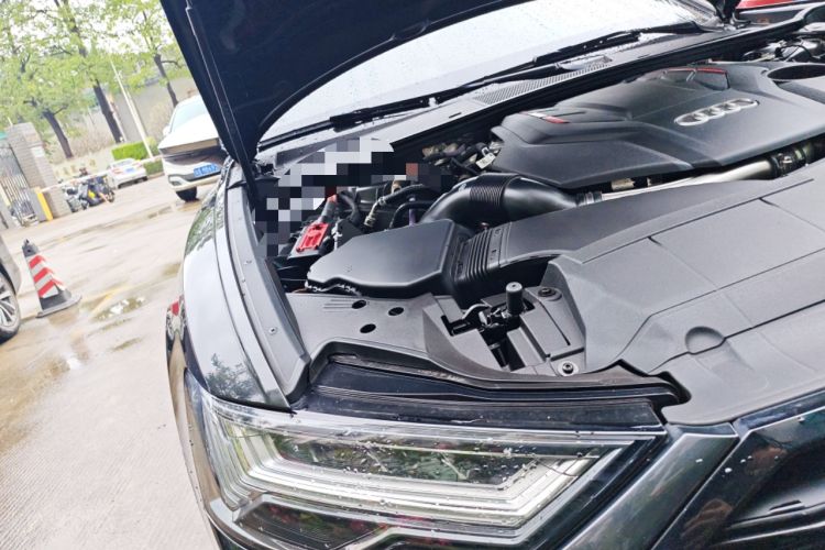 Used Audi S6 2020 S6 2.9T Engine Bay Right