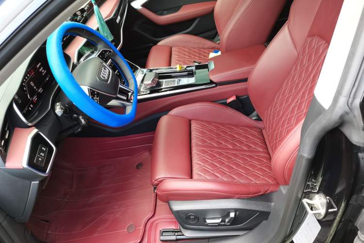 Used Audi S7 2022 2.9 TFSI quattro Left Front Seat