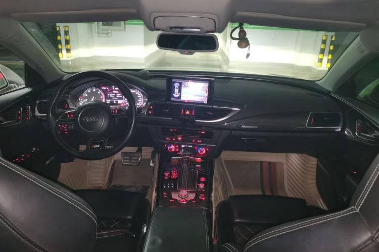 Used Audi S7 2013 4.0 TFSI quattro Center Console