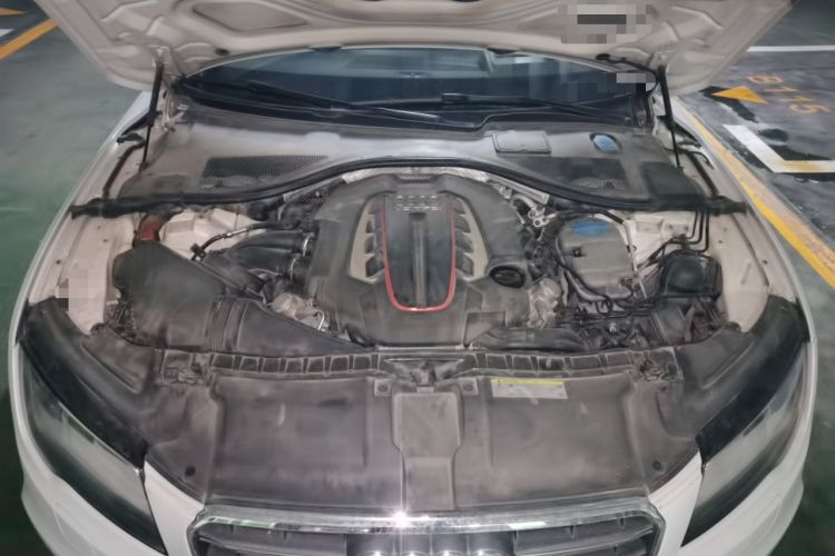 Used Audi S7 2013 4.0 TFSI quattro Engine Bay