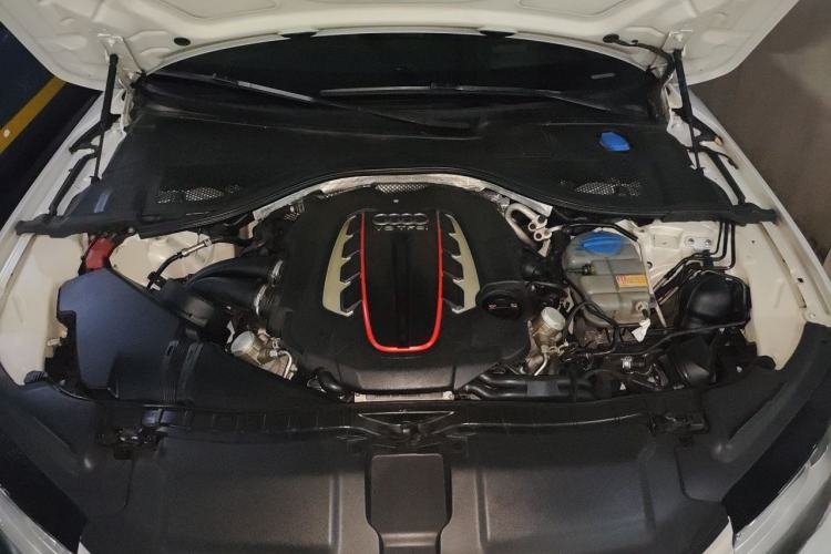 Used Audi S7 2013 4.0 TFSI quattro Engine Bay