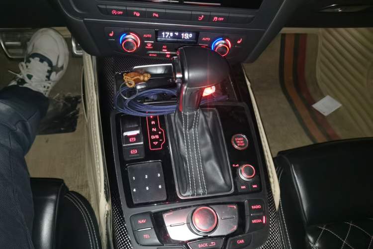 Used Audi S7 2013 4.0 TFSI quattro Gear Lever