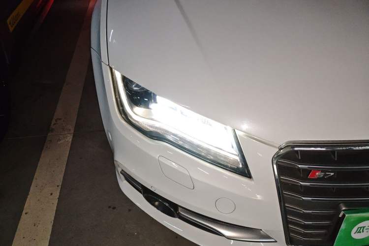 Used Audi S7 2013 4.0 TFSI quattro Right Front Headlight