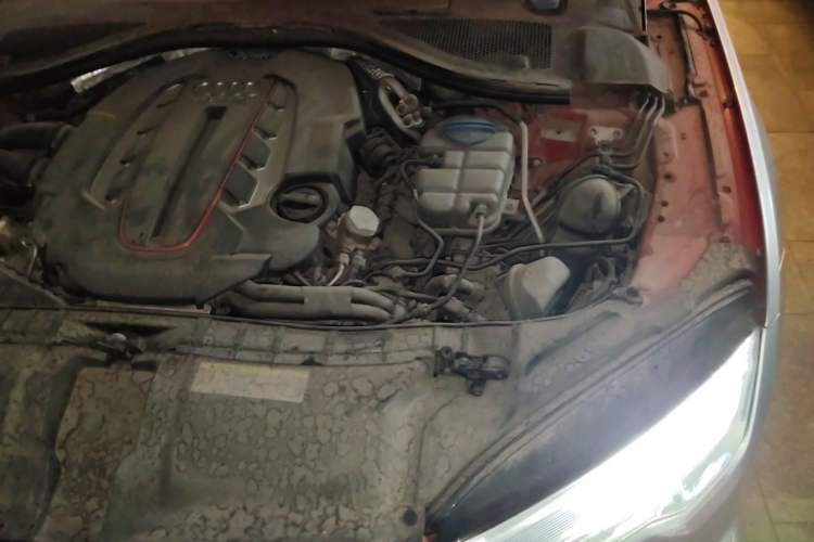 Used Audi S7 2016 4.0 TFSI quattro Engine Bay Left