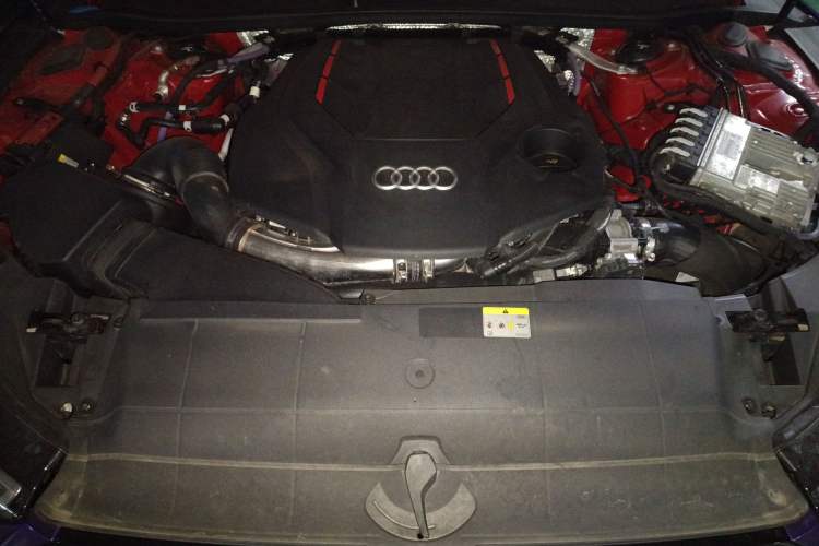 Used Audi S7 2020 2.9 TFSI quattro Engine Bay