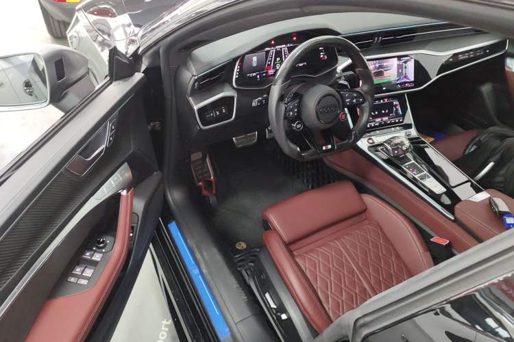 Used Audi S7 2022 2.9 TFSI quattro Driver Seat