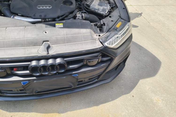 Used Audi S7 2022 2.9 TFSI quattro Engine Bay Left