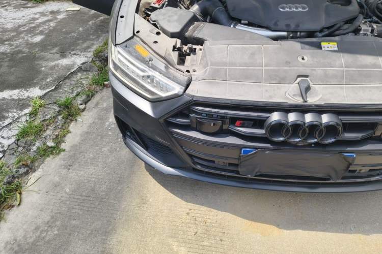 Used Audi S7 2022 2.9 TFSI quattro Engine Bay Right