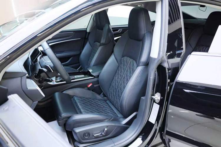 Used Audi S7 2022 2.9 TFSI quattro Interior 9