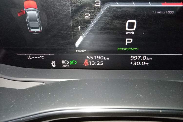 Used Audi S7 2022 2.9 TFSI quattro Odometer Close Up