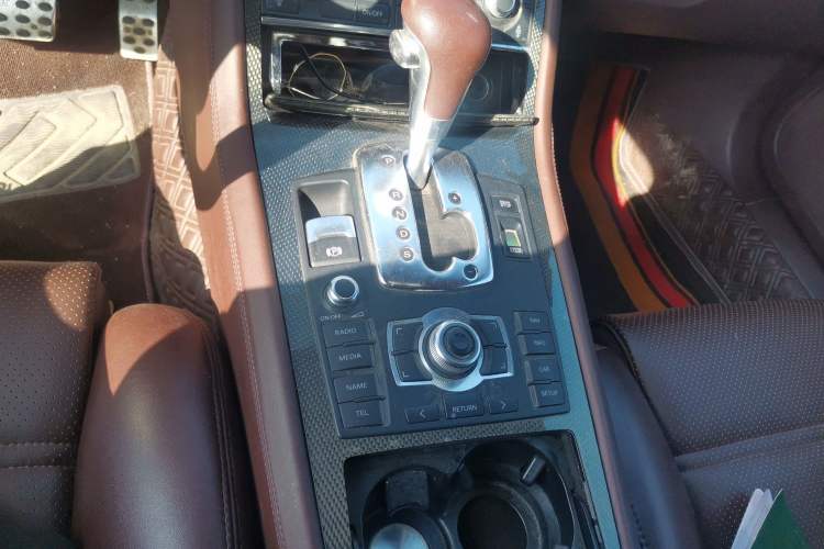 Used Audi S8 2008 S8 5.2 FSI quattro Gear Lever