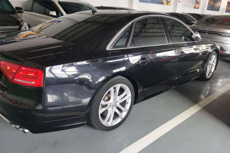 Used Audi S8 2013 S8 4.0TFSI quattro Exterior 3
