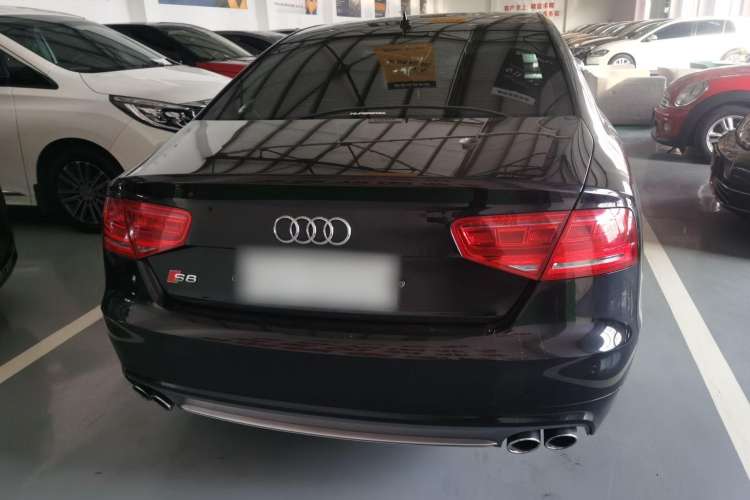 Used Audi S8 2013 S8 4.0TFSI quattro Exterior 4