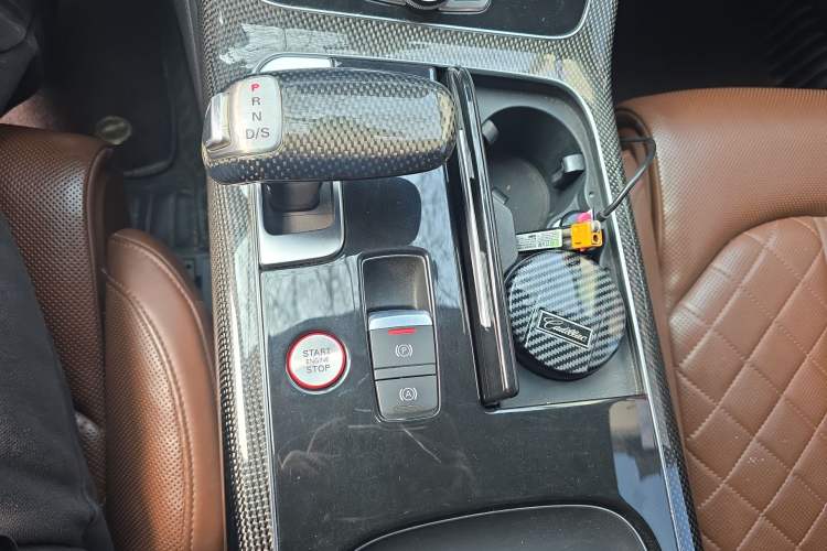 Used Audi S8 2013 S8 4.0TFSI quattro Gear Lever