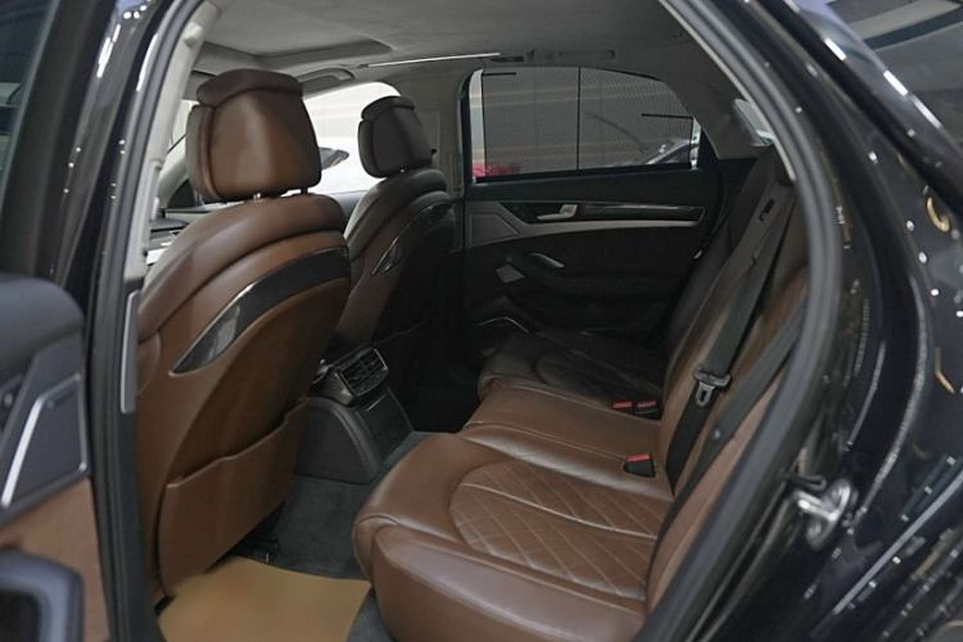 Used Audi S8 2013 S8 4.0TFSI quattro Interior 2