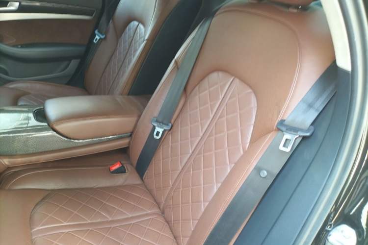 Used Audi S8 2013 S8 4.0TFSI quattro Left Rear Seat