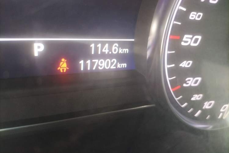 Used Audi S8 2013 S8 4.0TFSI quattro Odometer Close Up