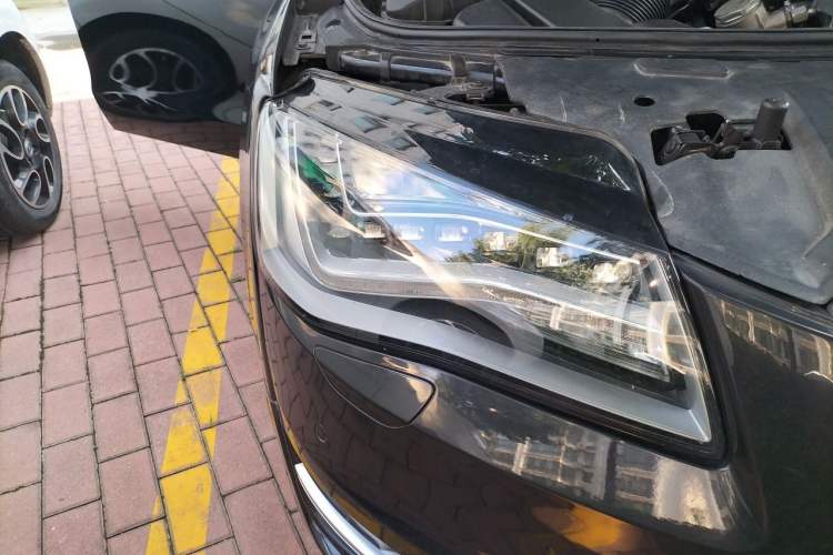 Used Audi S8 2013 S8 4.0TFSI quattro Right Front Headlight